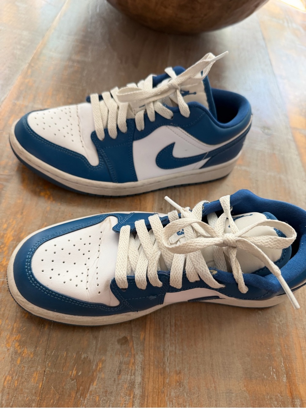 Jordan Low-Top Sneakers White and Blue